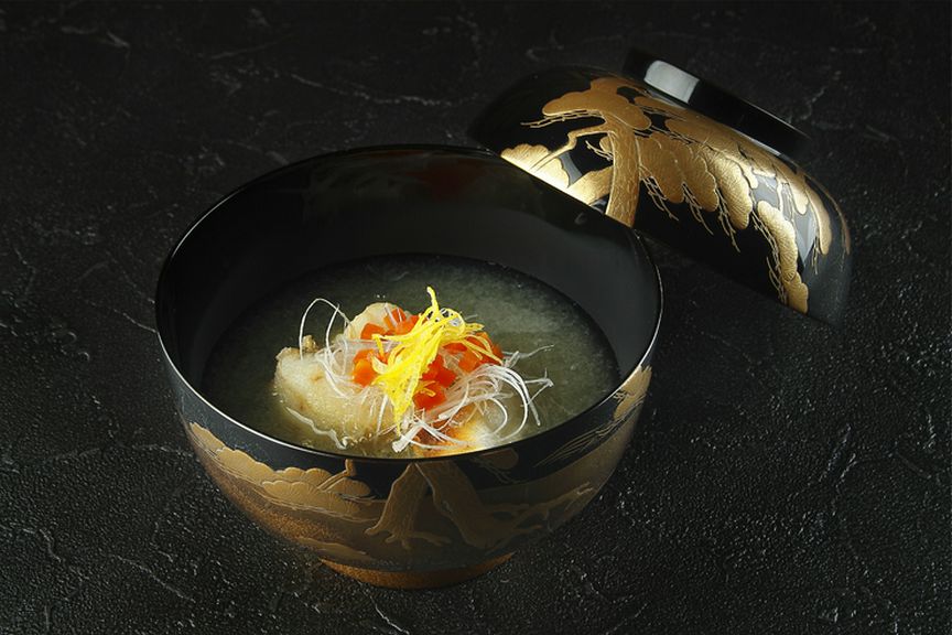 手のひらに乗せた滋味を味わう『椀物』