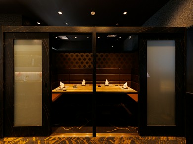 デート、会食、記念日のお祝いに最適な個室