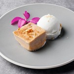 ココナッツの風味とタピオカの食感が楽しめる一品