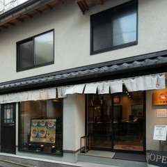 和やかな雰囲気と共に堪能できる、幸せなラーメンタイム