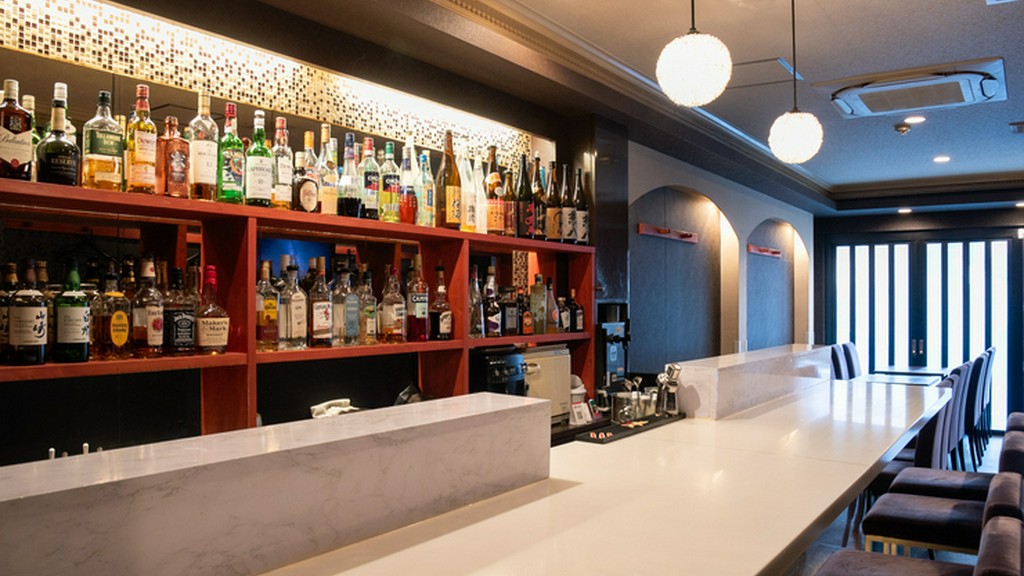 女性が一人でも気兼ねなく寛げる空間と味わい