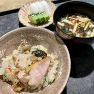 ※ 食材のアレルギー等はご予約の際に必ずご記入ください。当日の食材の変更は出来かねます。

・別途サービス料5%頂戴します