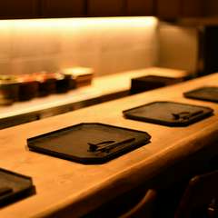 思い出に残る素敵な記念の一日に花を添える日本料理と日本酒