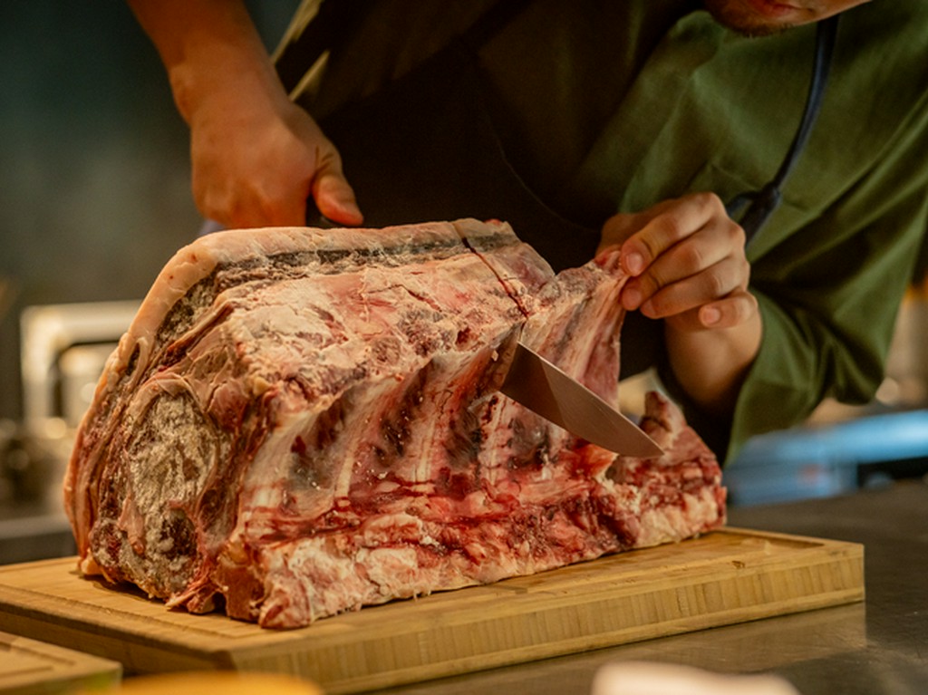 自慢の熟成肉