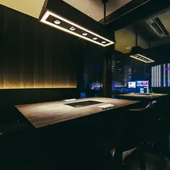 洗練された空間で、食事や会話を心ゆくまで堪能
