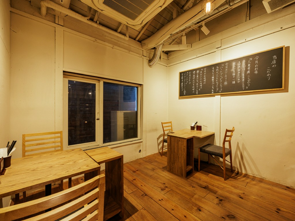 お店内観