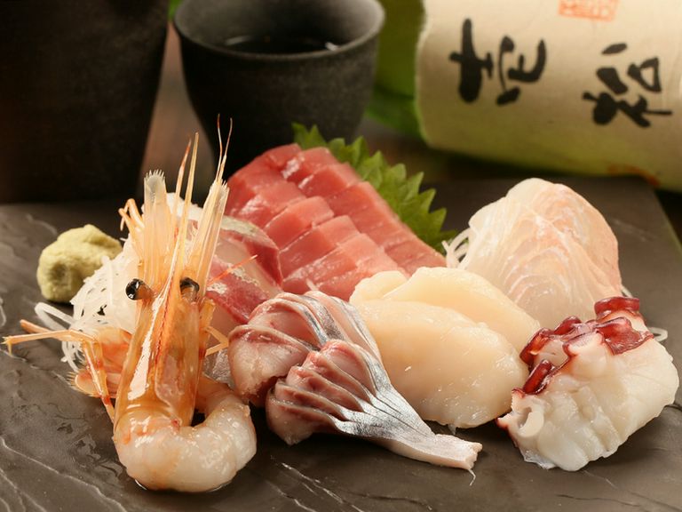 旬のおいしさを存分に。『刺身 七点盛り』一人前