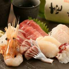 旬のおいしさを存分に。『刺身　七点盛り』一人前