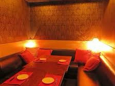 12名様迄のカラオケ個室完備