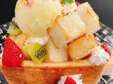 特別な記念日に特製プレート作ります！サプライズ演出有