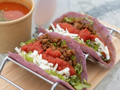 手づくり紅芋タコス