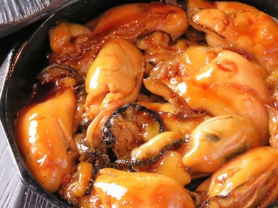 3度おいしく味わえる『牡蠣のひつまぶし』