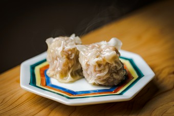 追加オーダーできる自家製・季節のシュウマイ