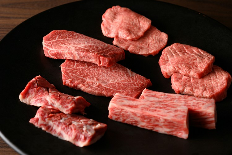 東京食肉市場直送 肉焼屋 D-29 広尾店 広尾/焼肉 ネット予約可