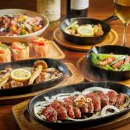 京都府産の食材をふんだんに使用したフルコースです。本日のサラダにはじまり、野菜、魚介、肉料理までをフルコースで堪能。『京都牛ステーキ』が付かないカジュアルなコース（2500円）も用意されています。