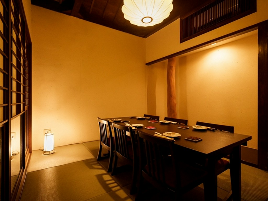 洗練されたプライベートな空間で、ゆったりと心落ち着けて