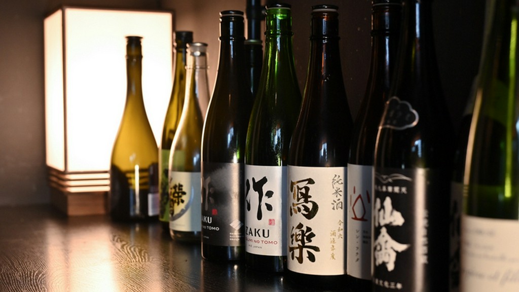 日本酒の奥深さを感じながら、食事の時間がより豊かになる