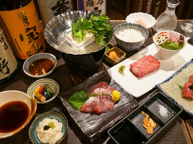 イチオシメニュー満載『富士山溶岩石 黒毛和牛焼肉コース ～宴～』