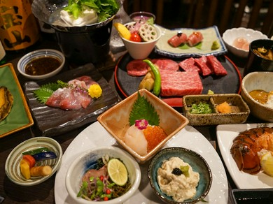 豪華賢覧 『京都先斗町 富士山溶岩石 黒毛和牛焼肉コース ～極～』