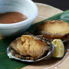 新鮮な鮑を活かした贅沢な一皿