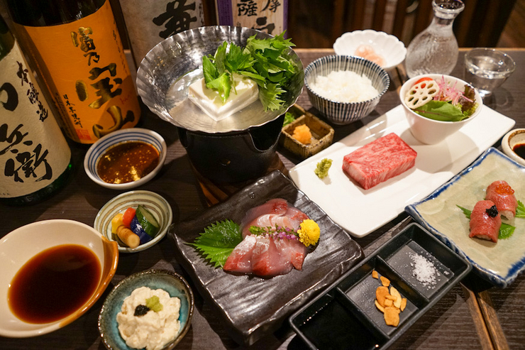 [Banquet] (From 5/1) Riverside seating, Mt. Fuji lava stone, Kuroge Wagyu beef yakiniku course ￥7800 [Includes yudofu and meat sushi]