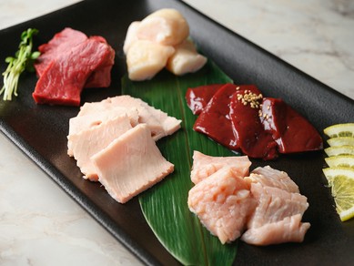 サイドにお酒のお供にオススメ『牛ホルモン』