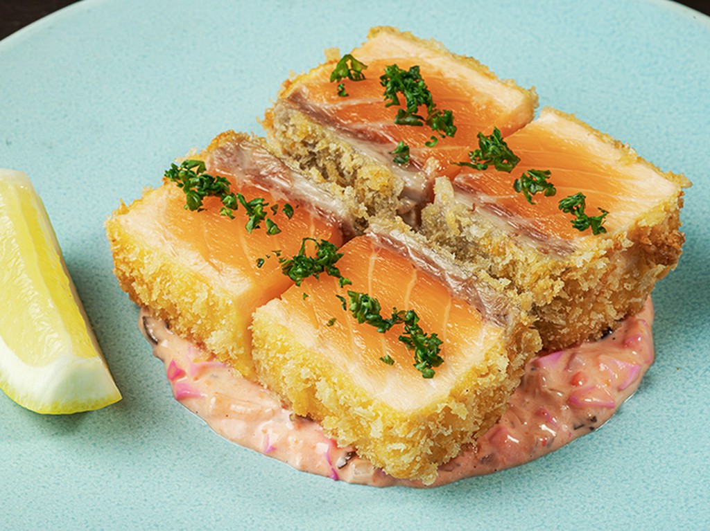 サーモンレアカツ自家製しば漬けタルタル