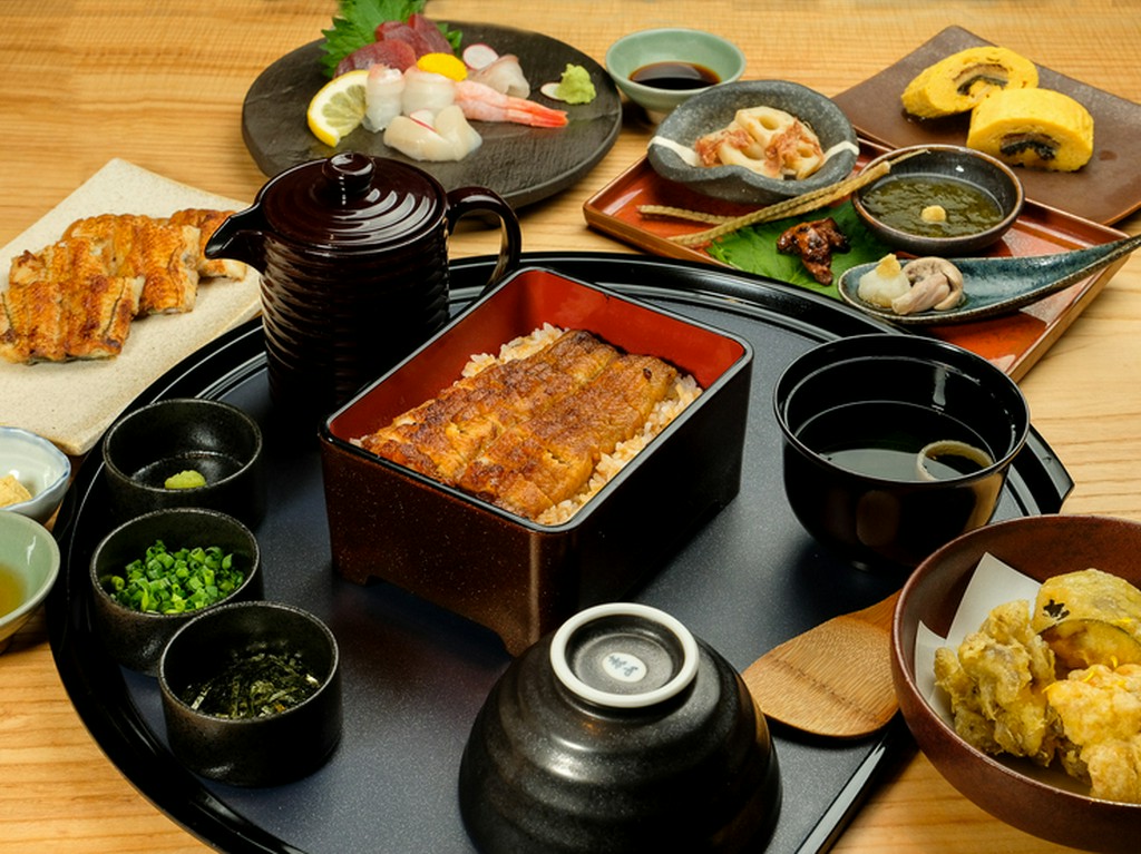 季節の料理と鰻を味わい尽くせる『野菊～のぎく～』