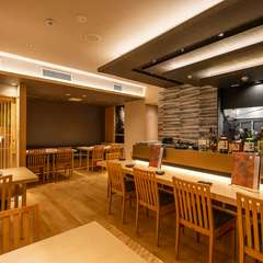 和モダンな空間で落ち着いた雰囲気