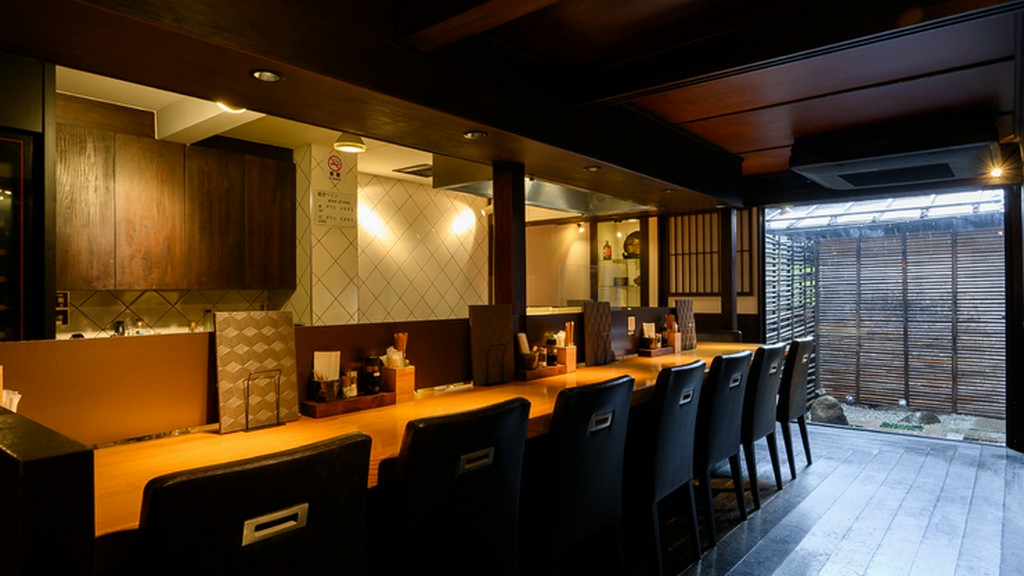 温かなもてなしに満ちた、上質な和の空間