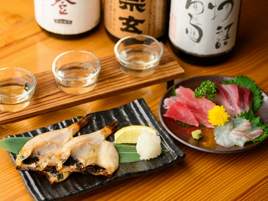 輪島や能登の地酒を中心に揃う、選りすぐりの日本酒