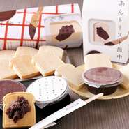 和菓子などで使うフルーツは、日本由来の素材を使用。「季節を和菓子で表現する」という信念のもと、春夏秋冬、さまざまな和菓子と出合うことができます。