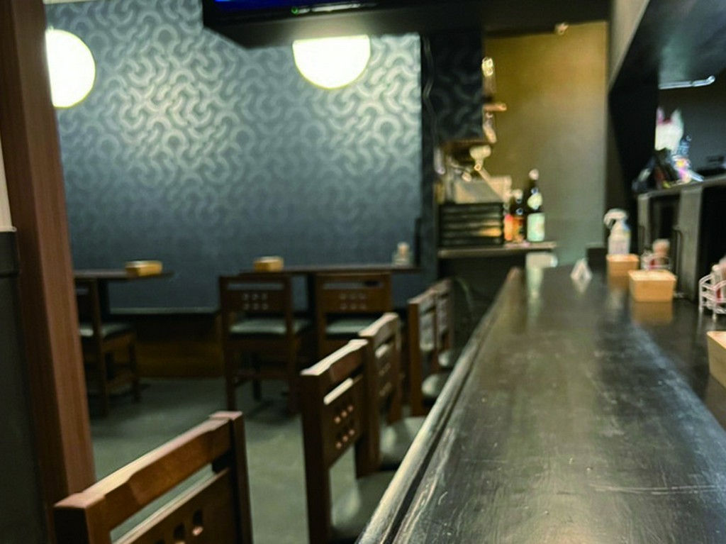 一人で飲みたい夜にサクッと訪れ、酒と肴で軽く一杯