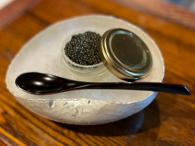 最初が要。和にとらわれず客人の嗜好を取り入れる『先付』