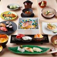 鮨に偏らないように、日本料理ばかりが続かないように。料理人の緻密な計算のもと、一つのコースメニューを成り立たせています。その季節ならではのおいしさをじっくりと堪能したい。
※料理は一例です。