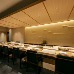 西新宿の江戸前寿司の名店【鮨みやこ】の新たな魅力を堪能