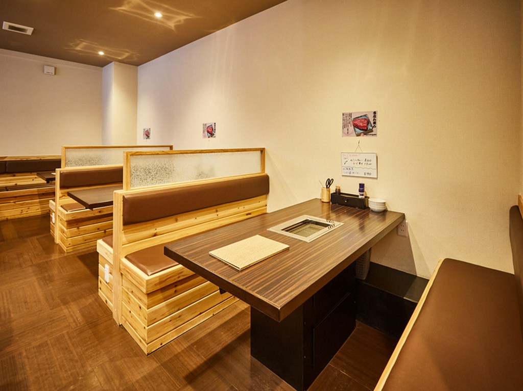 お子さま連れも大歓迎！こだわり和牛を家族みんなで楽しんで