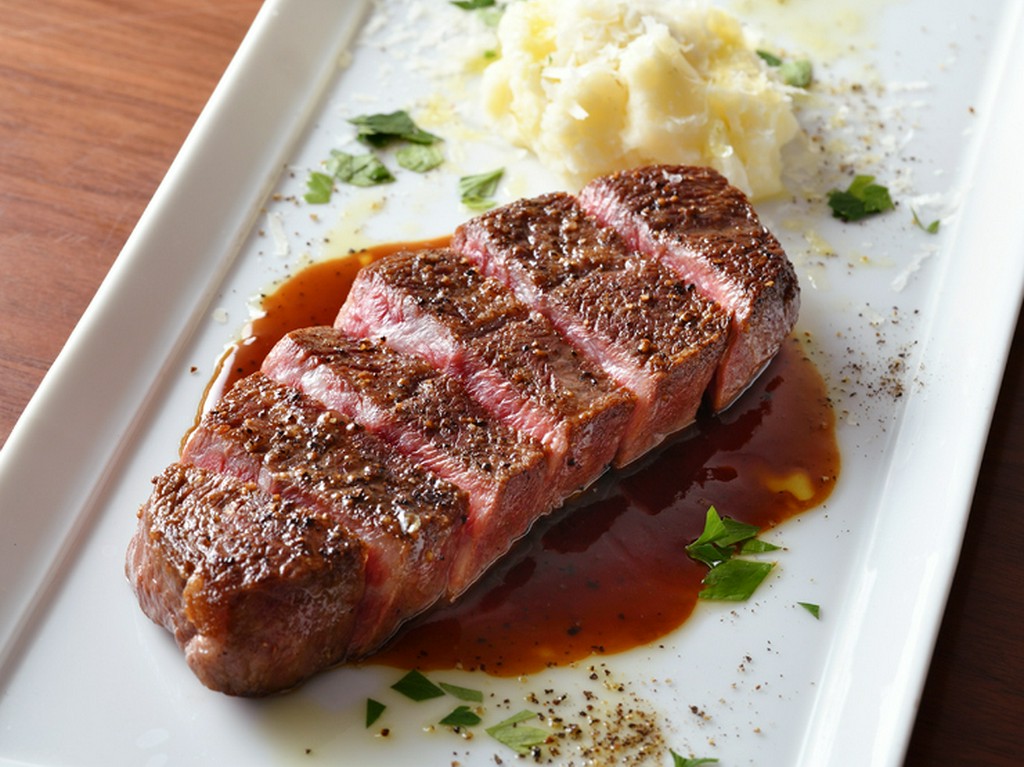 国産牛　ミスジのロースト