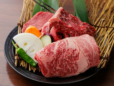 質と鮮度にこだわったお肉を楽しむ、3つの焼肉食べ放題コース