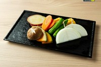 焼き野菜盛り合わせ 638円 / 焼とうもろこし 418円 / 焼キャベツ 275円 / 焼玉ねぎ 330円 / 焼かぼちゃ 330円 / 焼さつまいも 330円