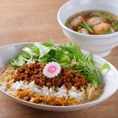 山椒香るピリ辛味が食欲をそそる『担々まぜそば』