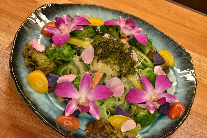 さっぱり後味で罪悪感なし!気の合う仲間とちょっと良い食事会