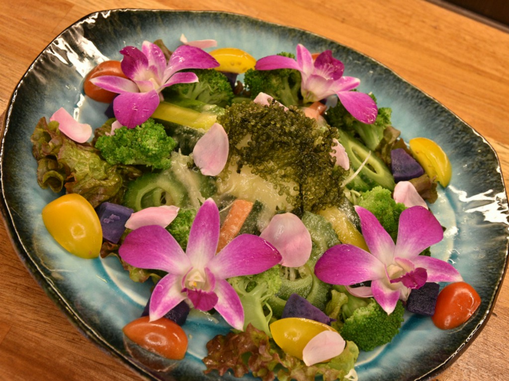 さっぱり後味で罪悪感なし！気の合う仲間とちょっと良い食事会