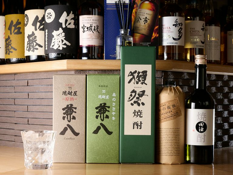 和の美酒が豊富に揃えられており、飲み放題でも本格派
