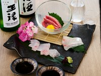 旬を切り取る一皿。鮮魚が主役の贅沢なひととき『刺し身』（コースの中の一品）