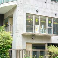 麻布十番駅から徒歩3分の【Café and Snack HARMONIA】