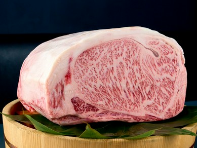 焼肉界の風雲児が開発したA5和牛「もりたなか牛」を味わえる