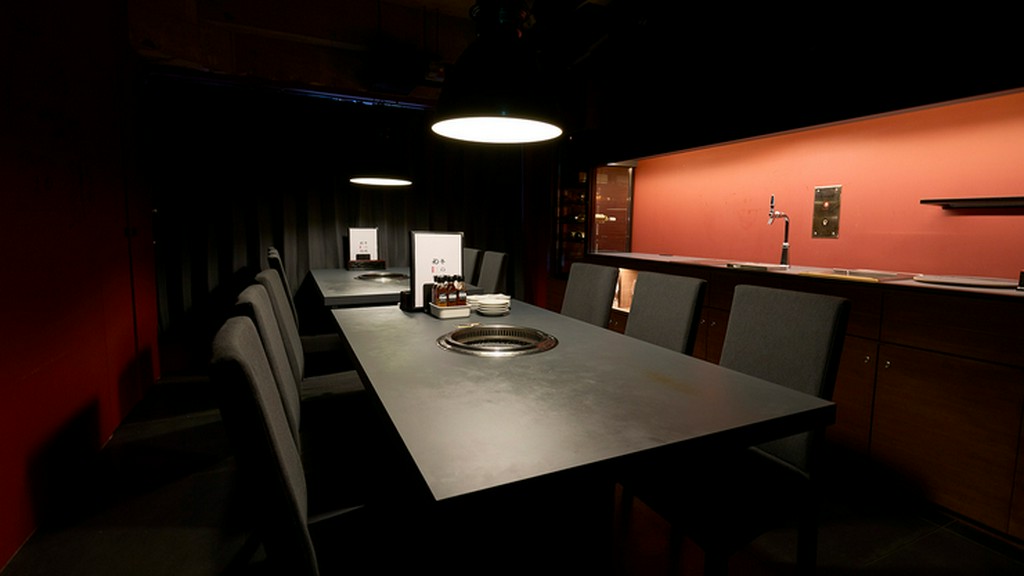 プライバシーを守りながら楽しめる個室も利用可能