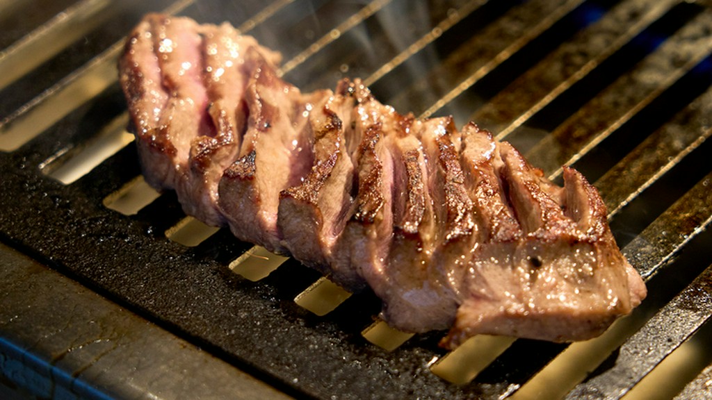 最上位のタンを独自カッティングで『ダイヤモンドタン』