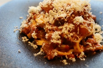 道産牛と山わさびのボロネーゼ